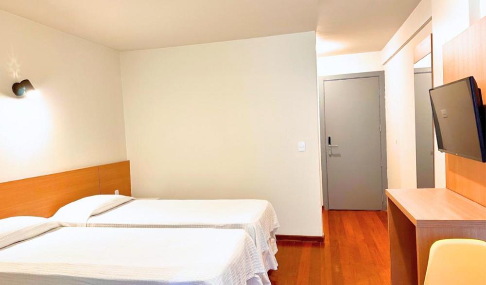 Hotel Atlantico Guarapari Bagian luar foto